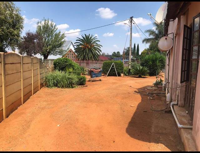 4 BEDROOM HOUSE FOR SALE IN BIRCHLEIGH